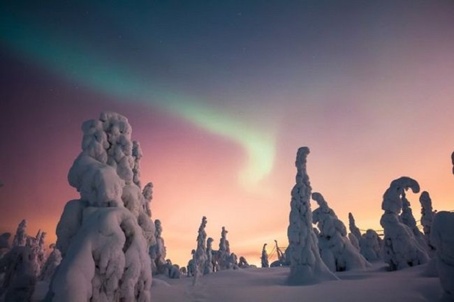 Bắc cực quang đẹp mê hoặc ở Phần Lan 
