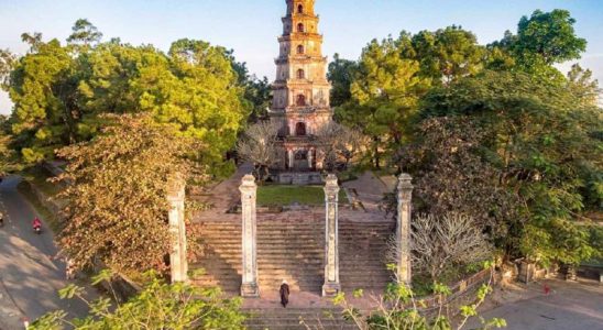 Tìm hiểu về nguồn gốc và tên gọi của Chùa Thiên Mụ