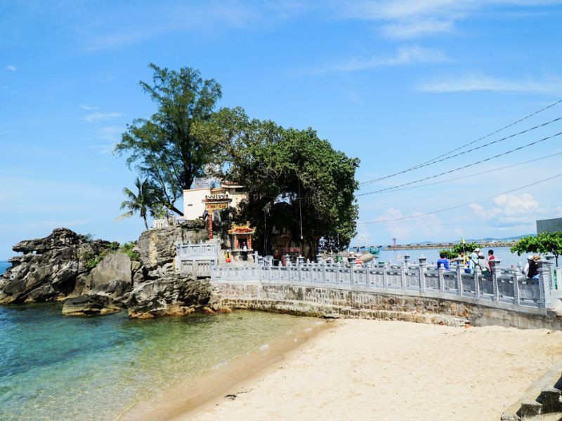 Check - in Dinh Cậu