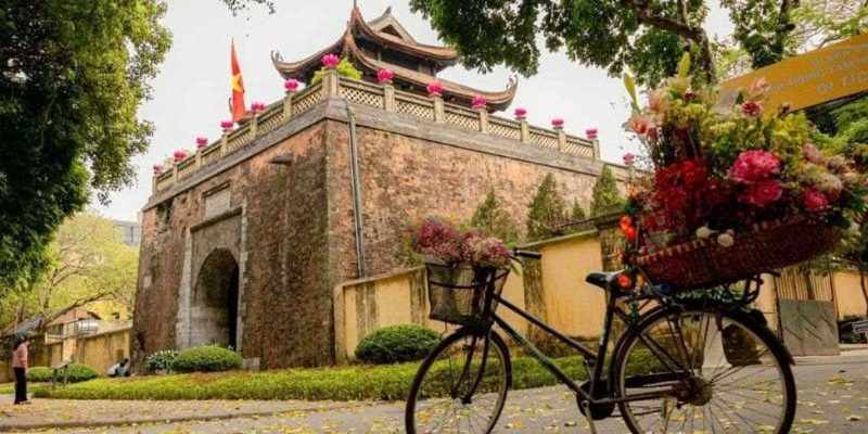 Mùa thu Hà Nội dịu dàng và lãng mạn